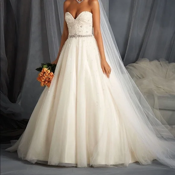 chinese dress ladies Alfred Angelo White A Line Wedding Dress UK 12